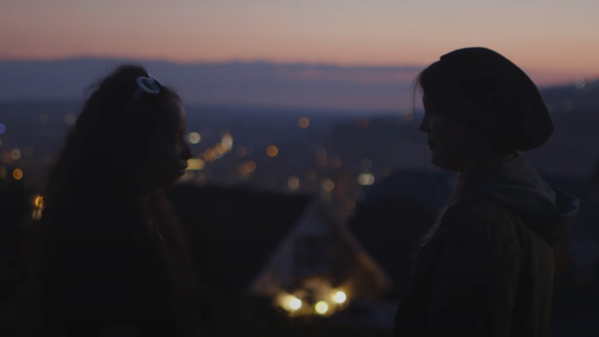 Backdrop for Luna and Riley