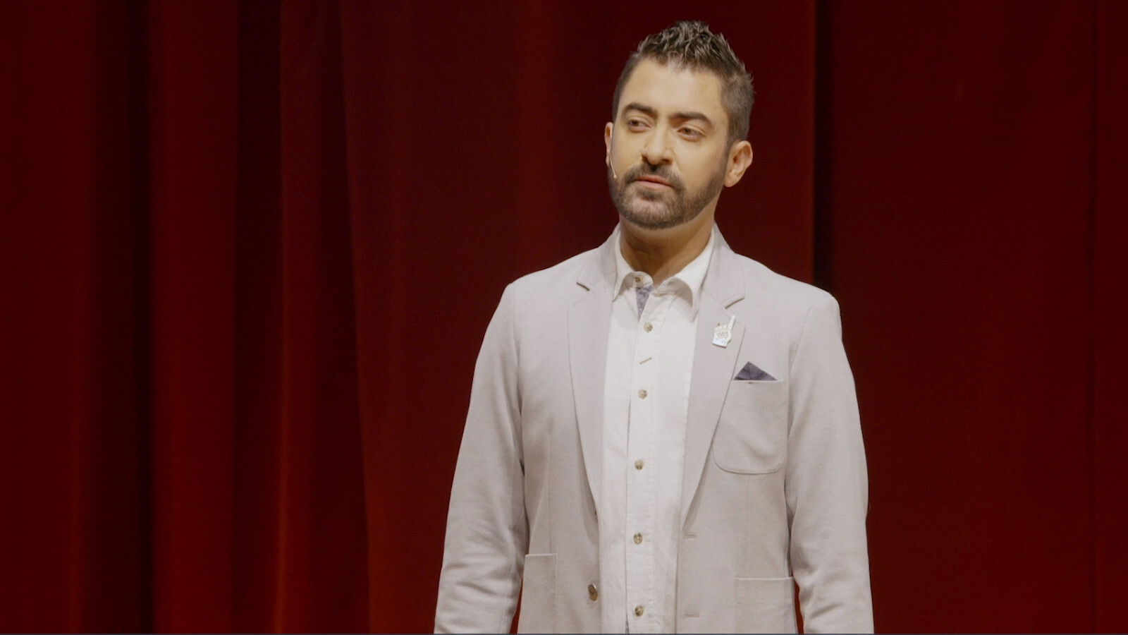 Backdrop for Iván Marín: Why The Hell?