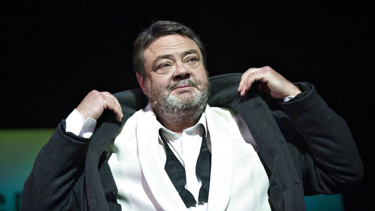 Backdrop for TV ifølge Tommy Kenter 1990