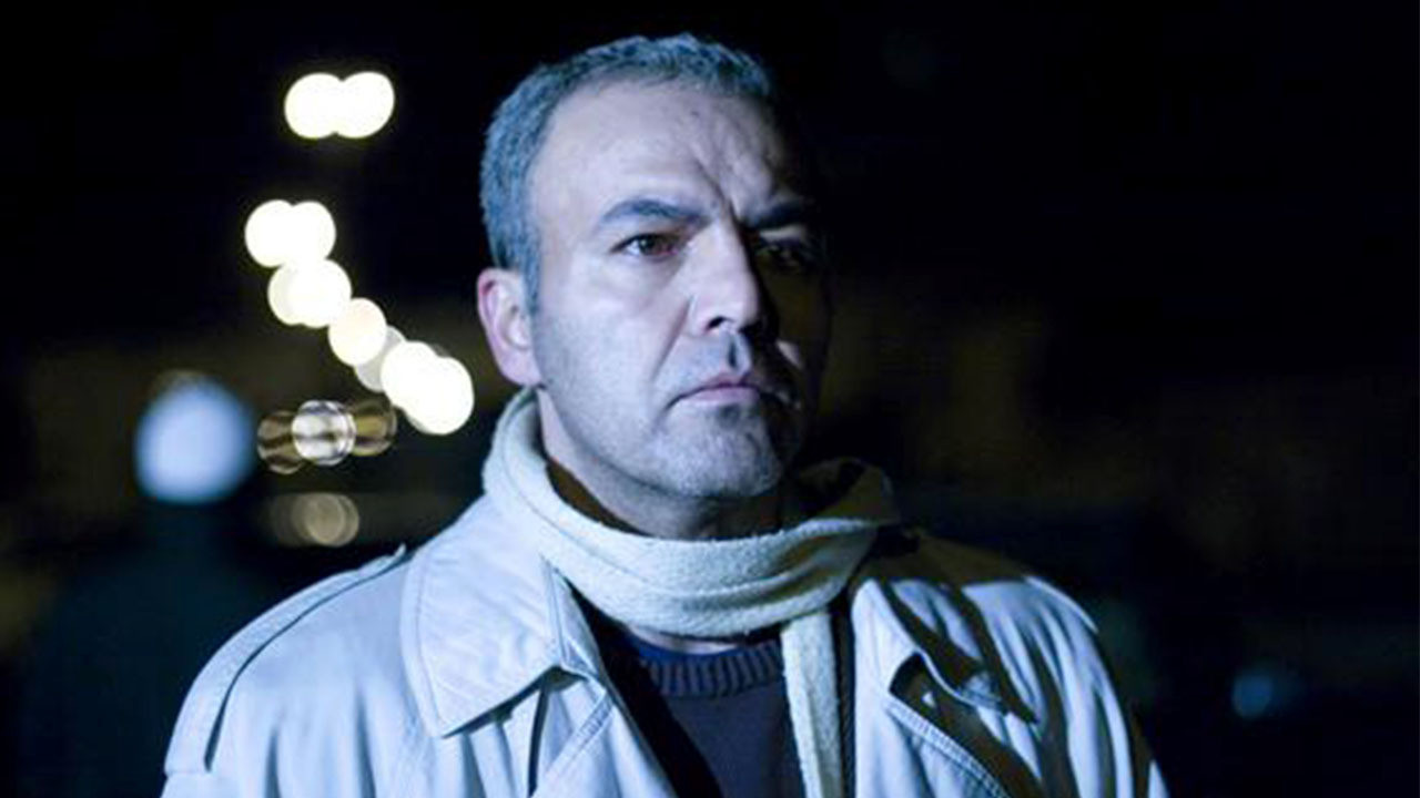 Backdrop for Empty Chair