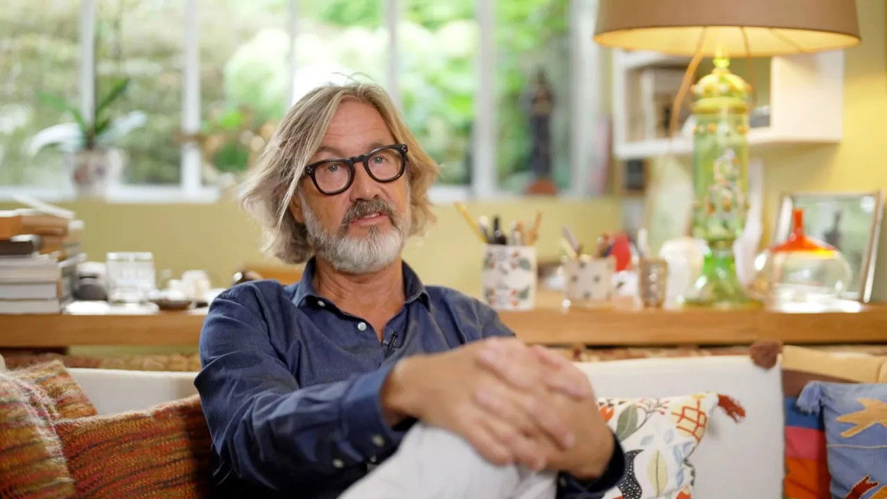 Backdrop for Une histoire extraordinaire