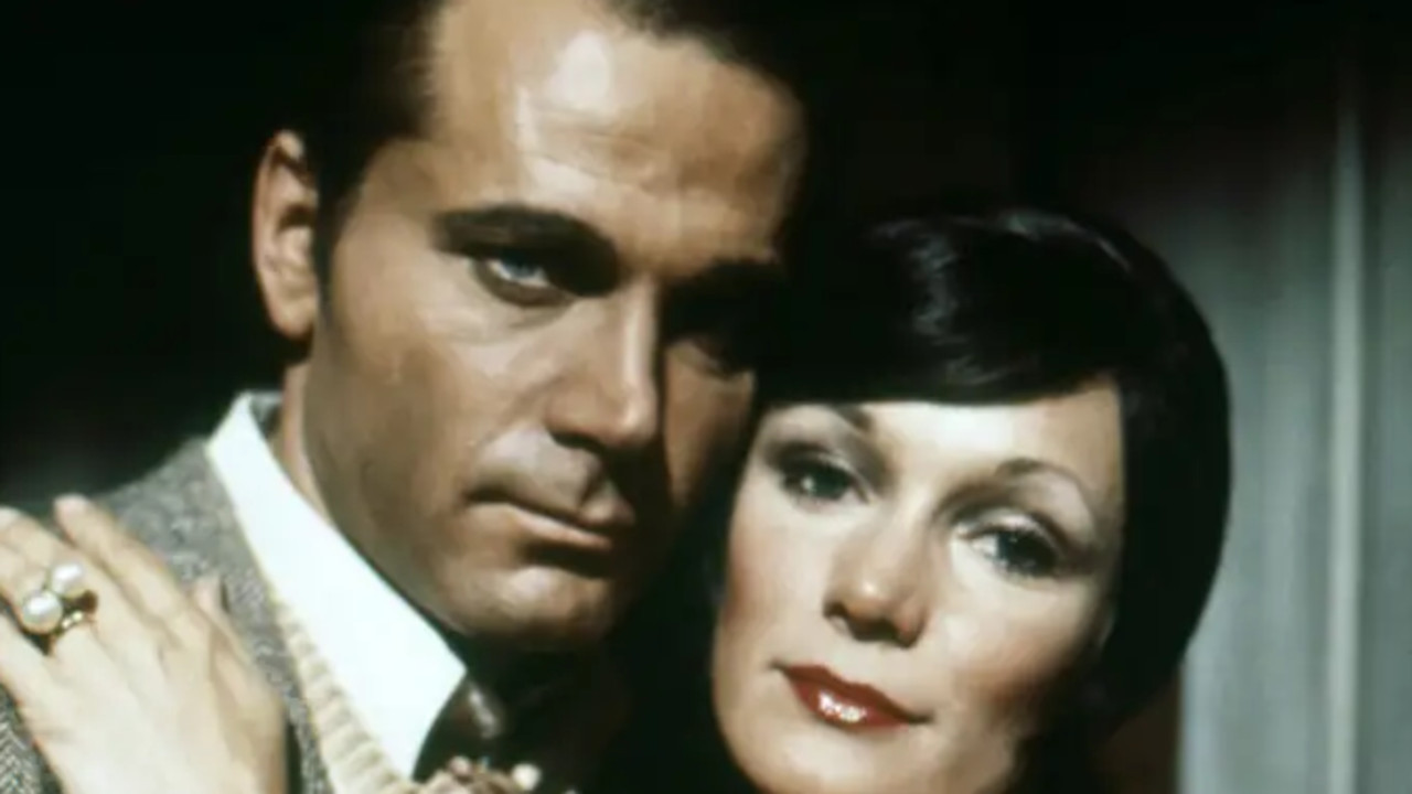 Backdrop for The Legend of Valentino