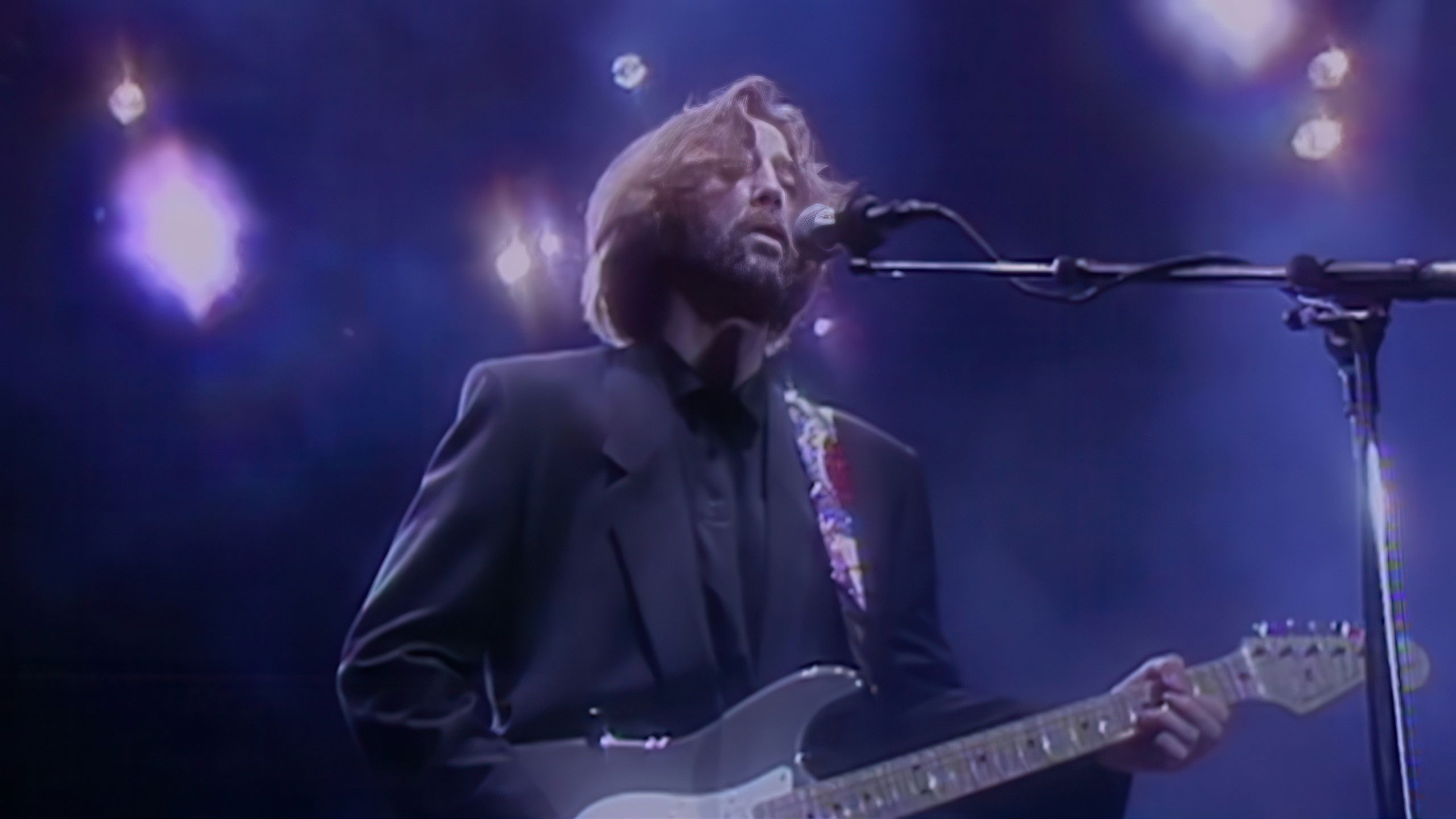 Backdrop for Eric Clapton: The Definitive 24 Nights - Orchestral