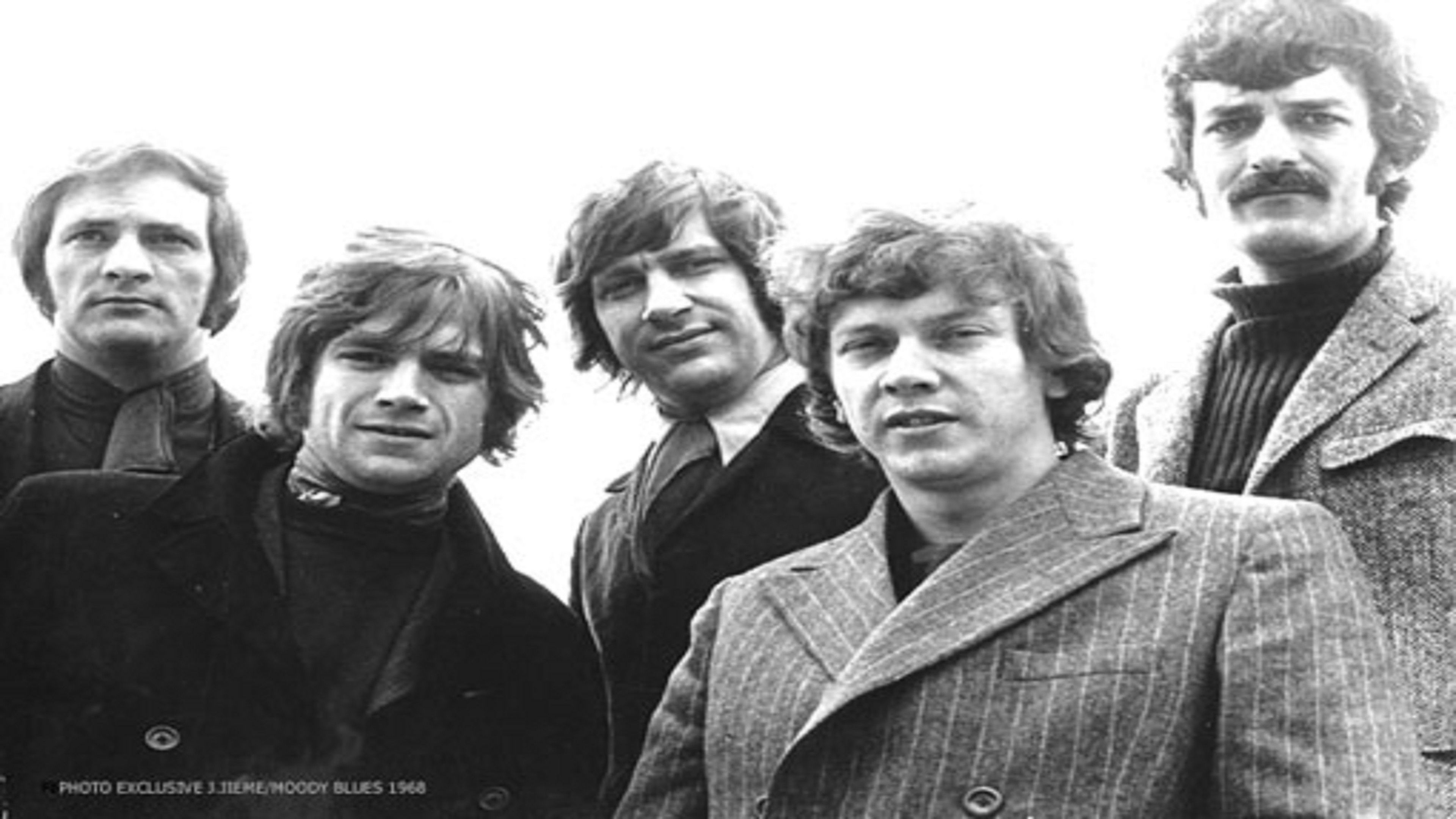 Backdrop for The Moody Blues ‎- Nights In White Satin