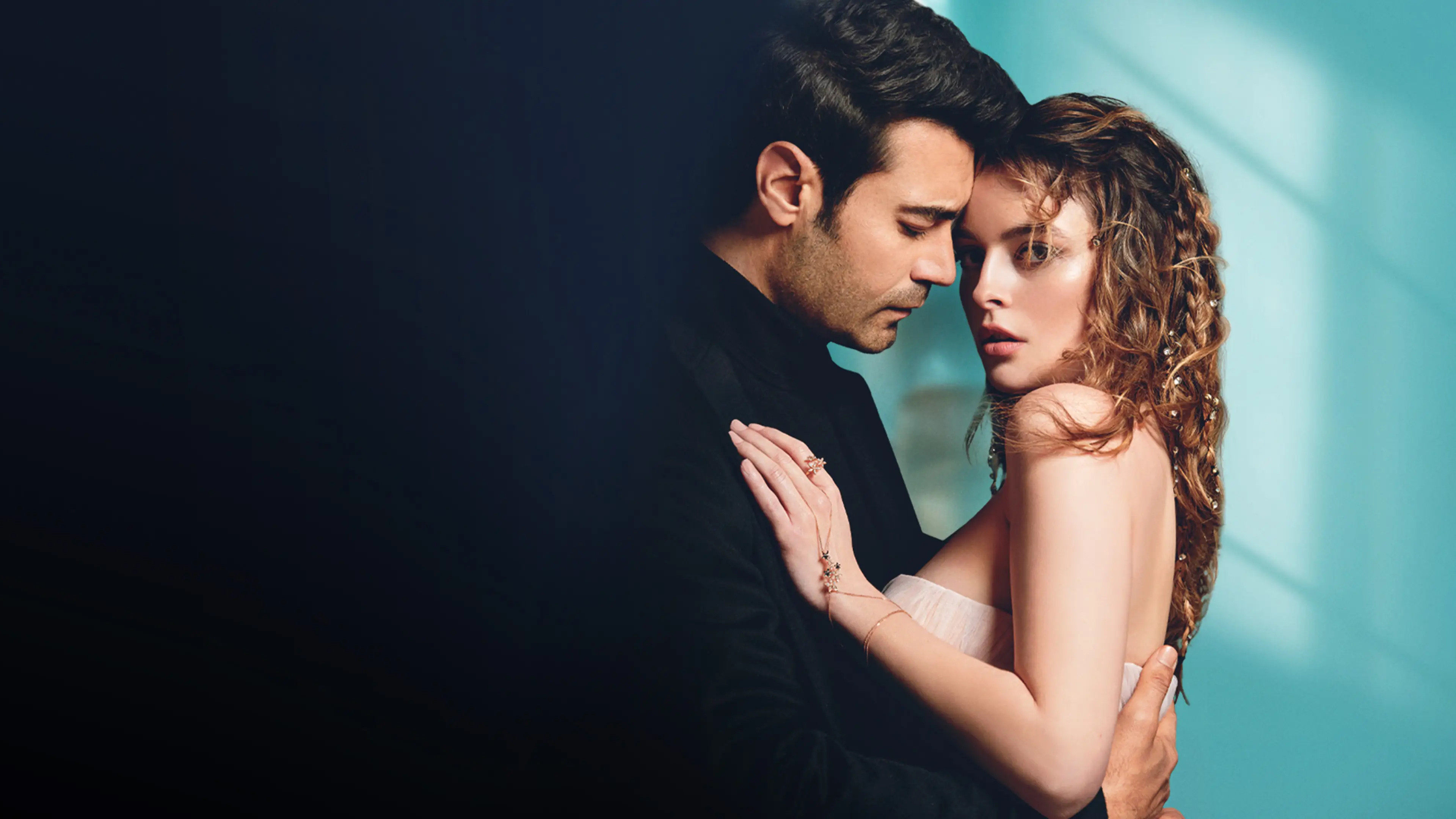 Backdrop for Gülcemal