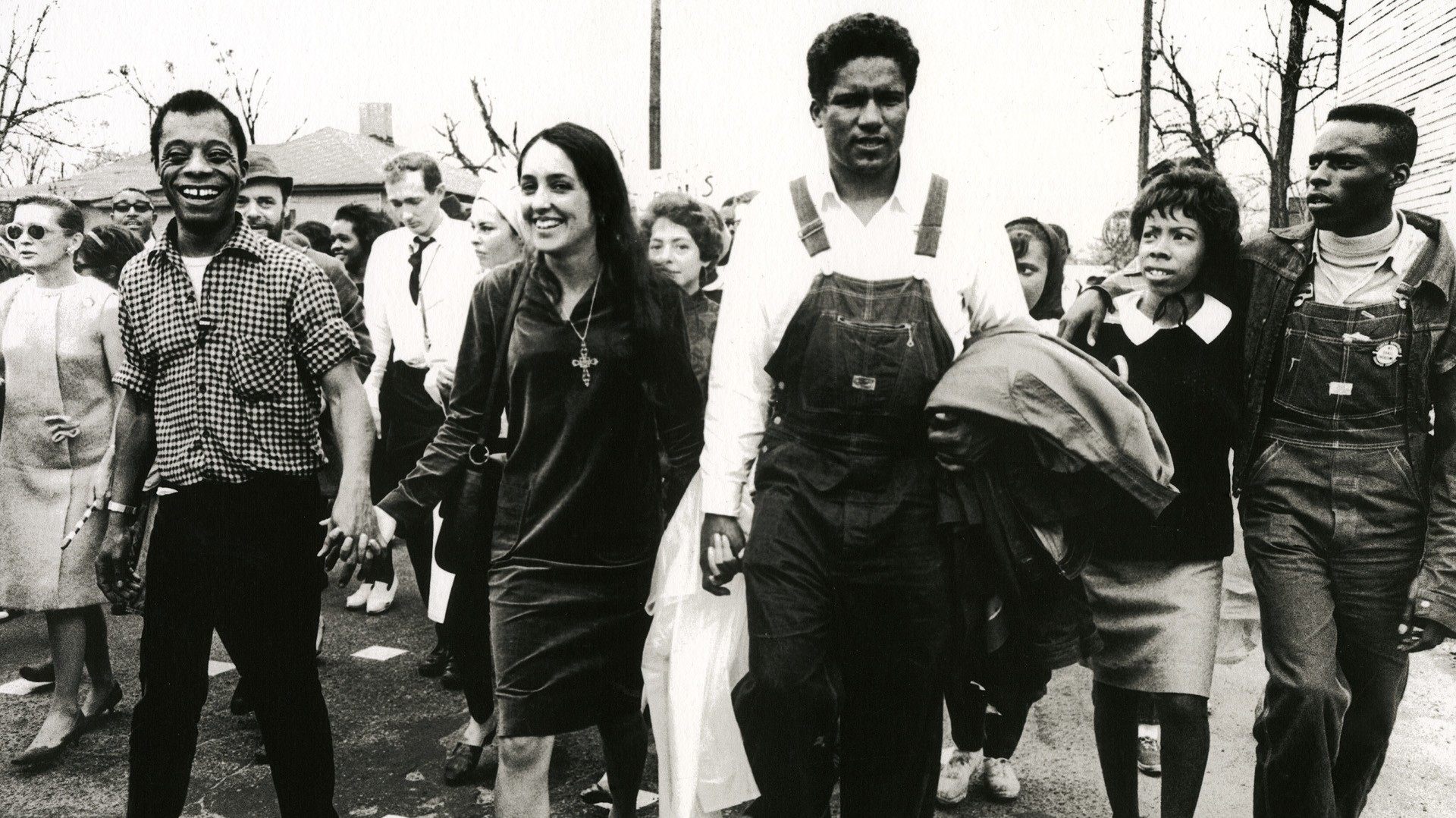 Backdrop for Joan Baez: I Am a Noise