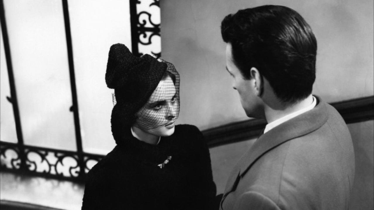 Backdrop for Story of a Love Affair