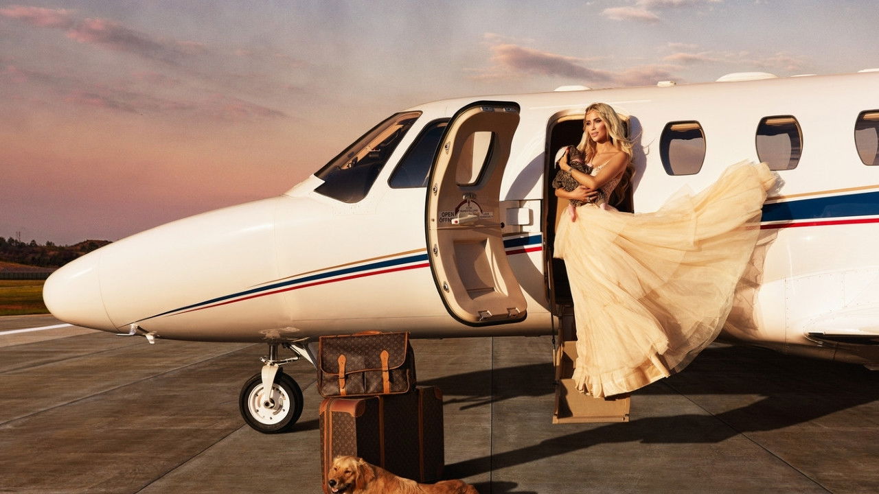 Backdrop for Anouk Matton Privé