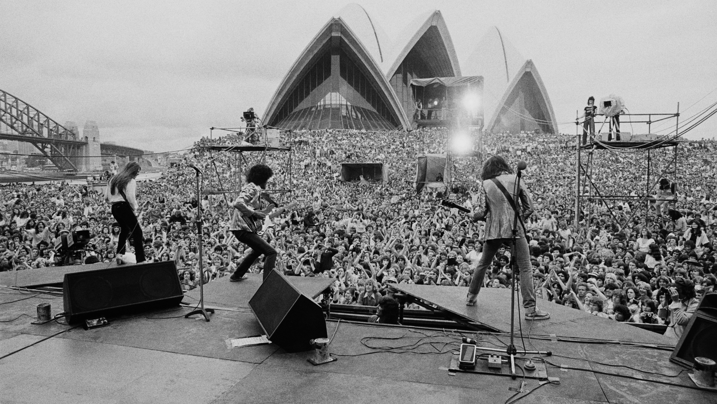 Backdrop for Thin Lizzy - The Boys Are Back In Town: Live At The Sydney Opera House October 1978