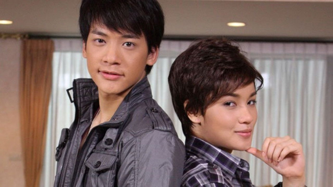 Backdrop for Dok Ruk Rim Tang