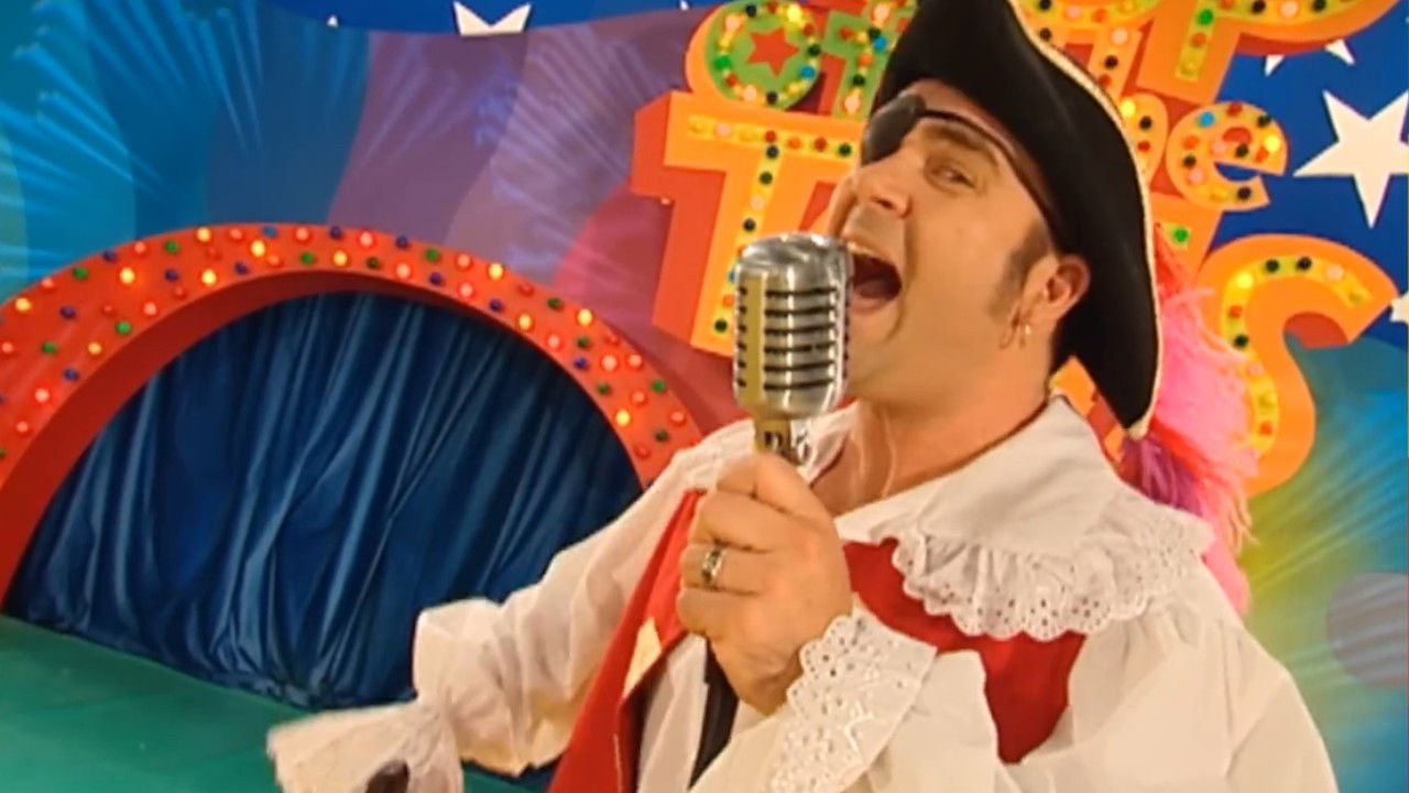 Backdrop for The Wiggles: Top of the Tots