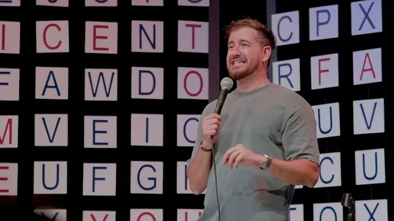 Backdrop for Afonso Padilha: Bilíngue Não Praticante