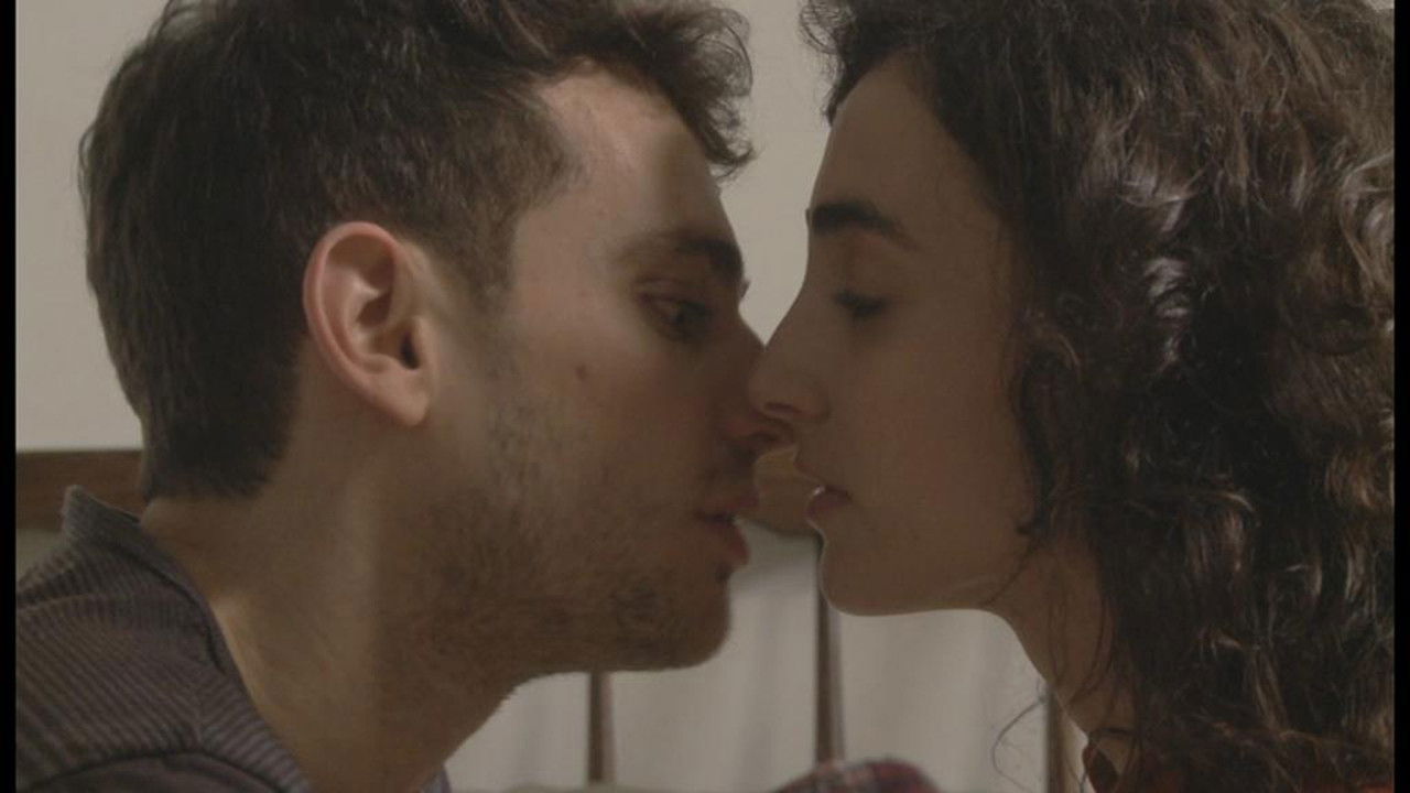 Backdrop for Krav Enayim