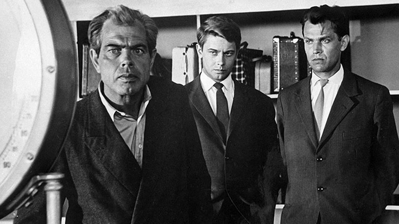 Backdrop for State Offender