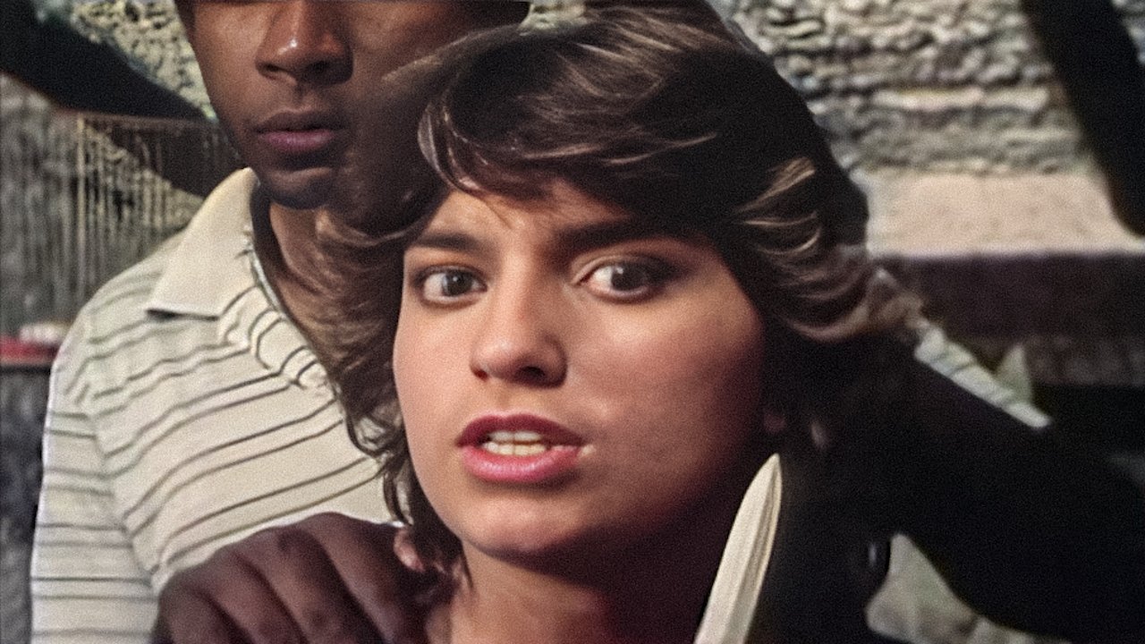 Backdrop for T-O: Triángulo de oro - 'La isla fantasma'