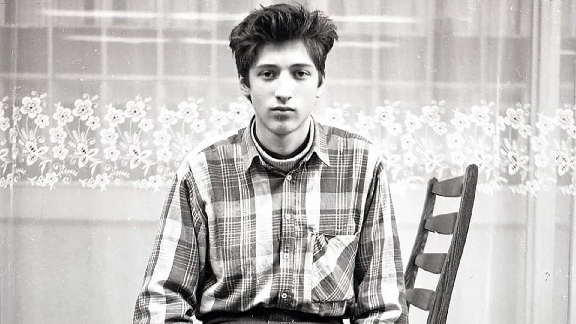 Backdrop for Scream of My Blood: A Gogol Bordello Story