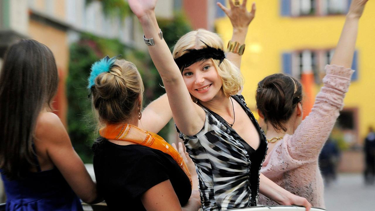 Backdrop for Nach der Hochzeit bin ich weg!