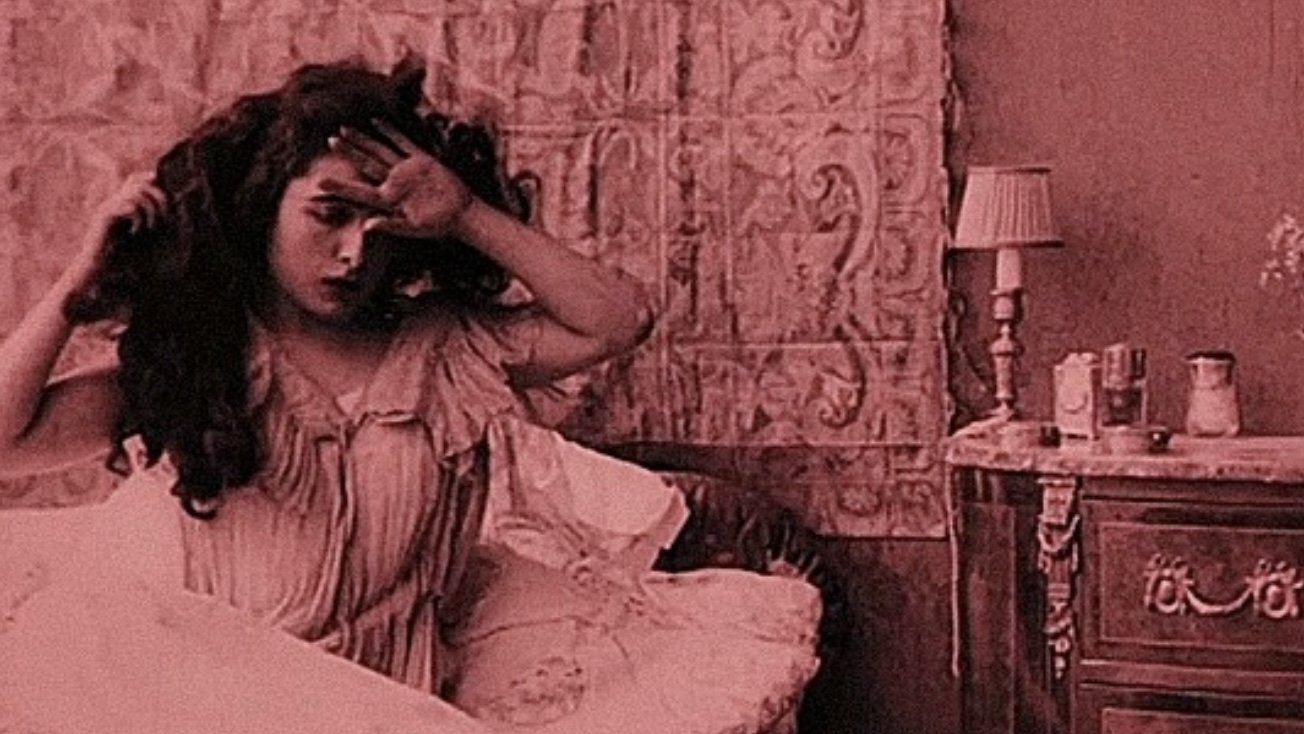 Backdrop for Mariute