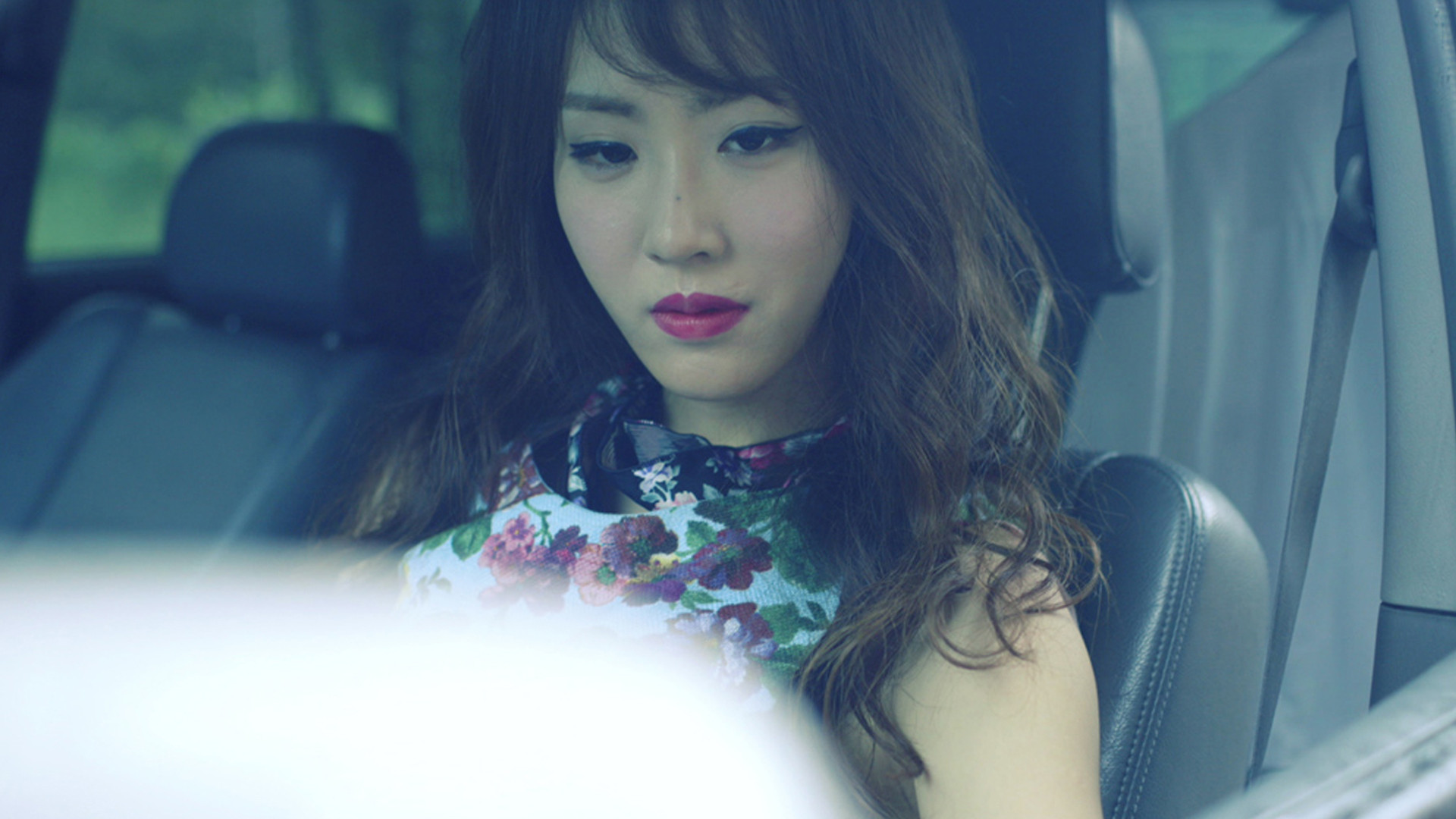 Backdrop for House With a Good View: Voyeuristic Desire