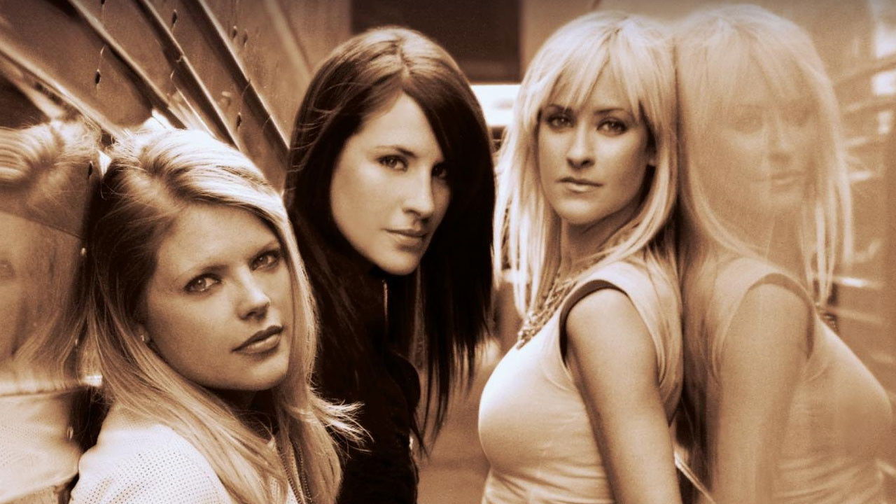 Backdrop for Dixie Chicks: Top of the World Tour - Live