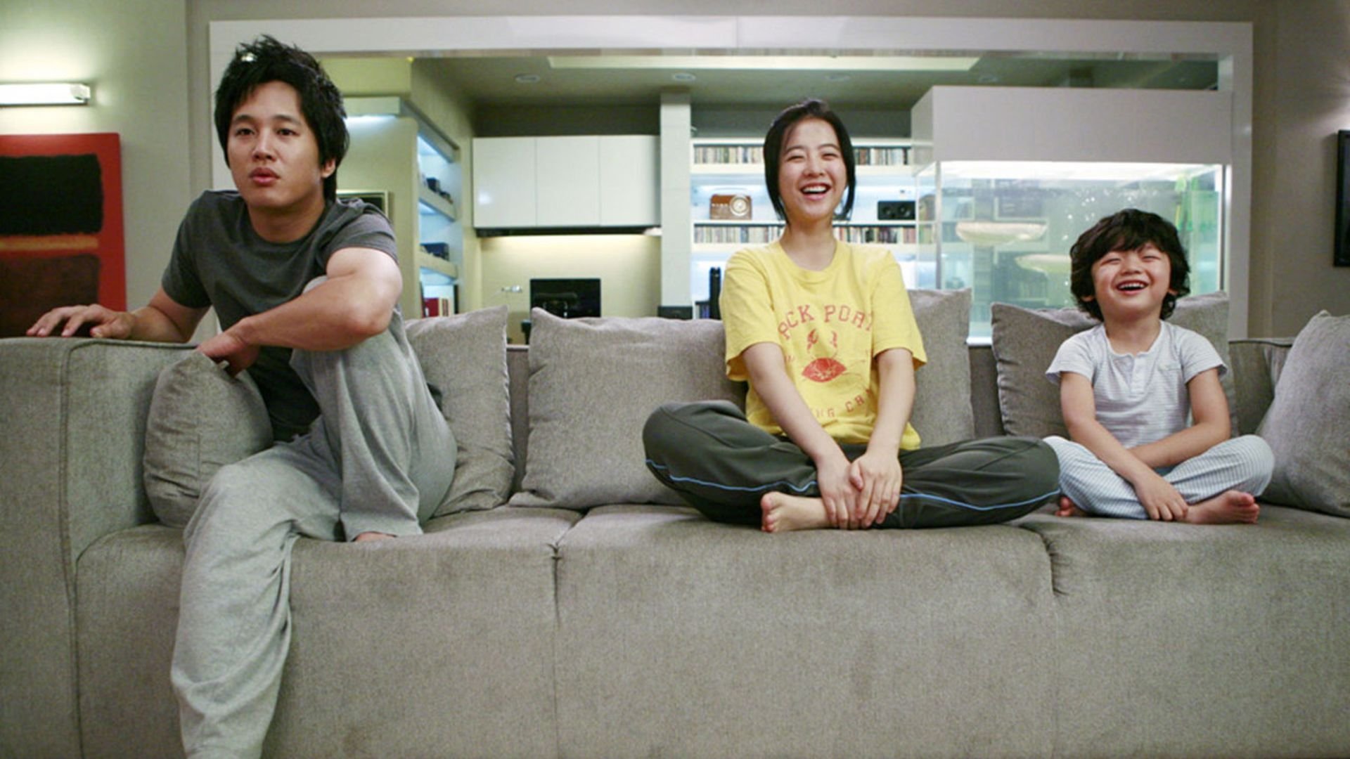 Backdrop for Scandal Makers