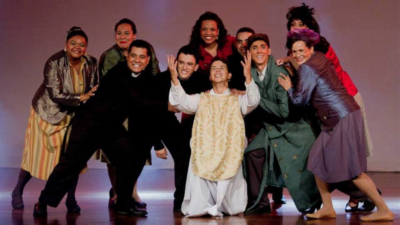 Backdrop for Lolek, A Vida de São João Paulo II no Teatro Lauro Gomes