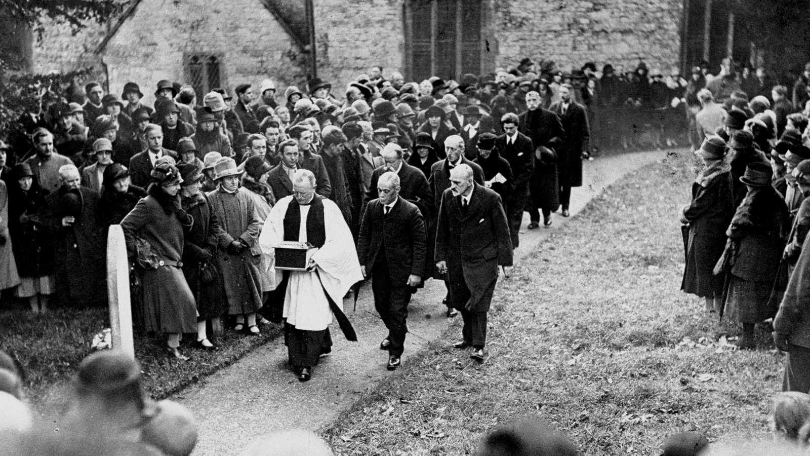 Backdrop for Thomas Hardy: Fate, Exclusion and Tragedy