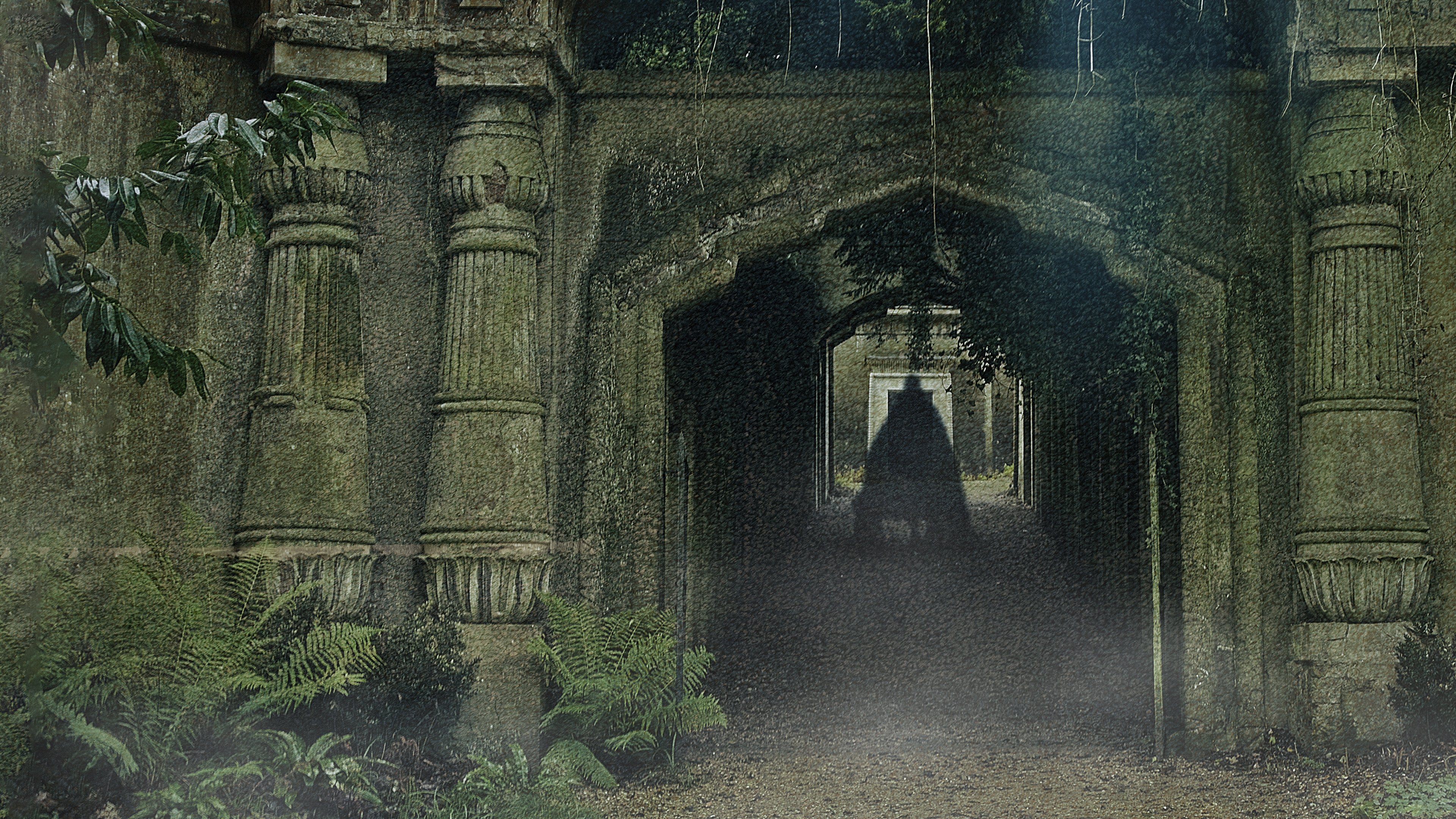 Backdrop for The Curse of the Highgate Vampire