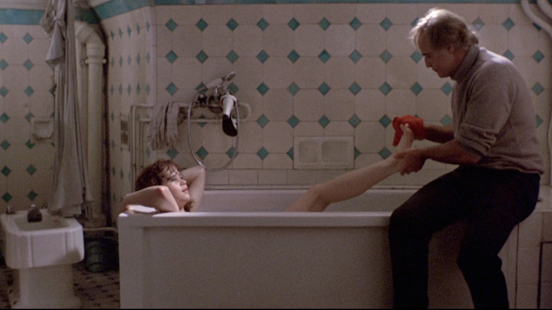 Backdrop for Behind the scenes: Last Tango in Paris