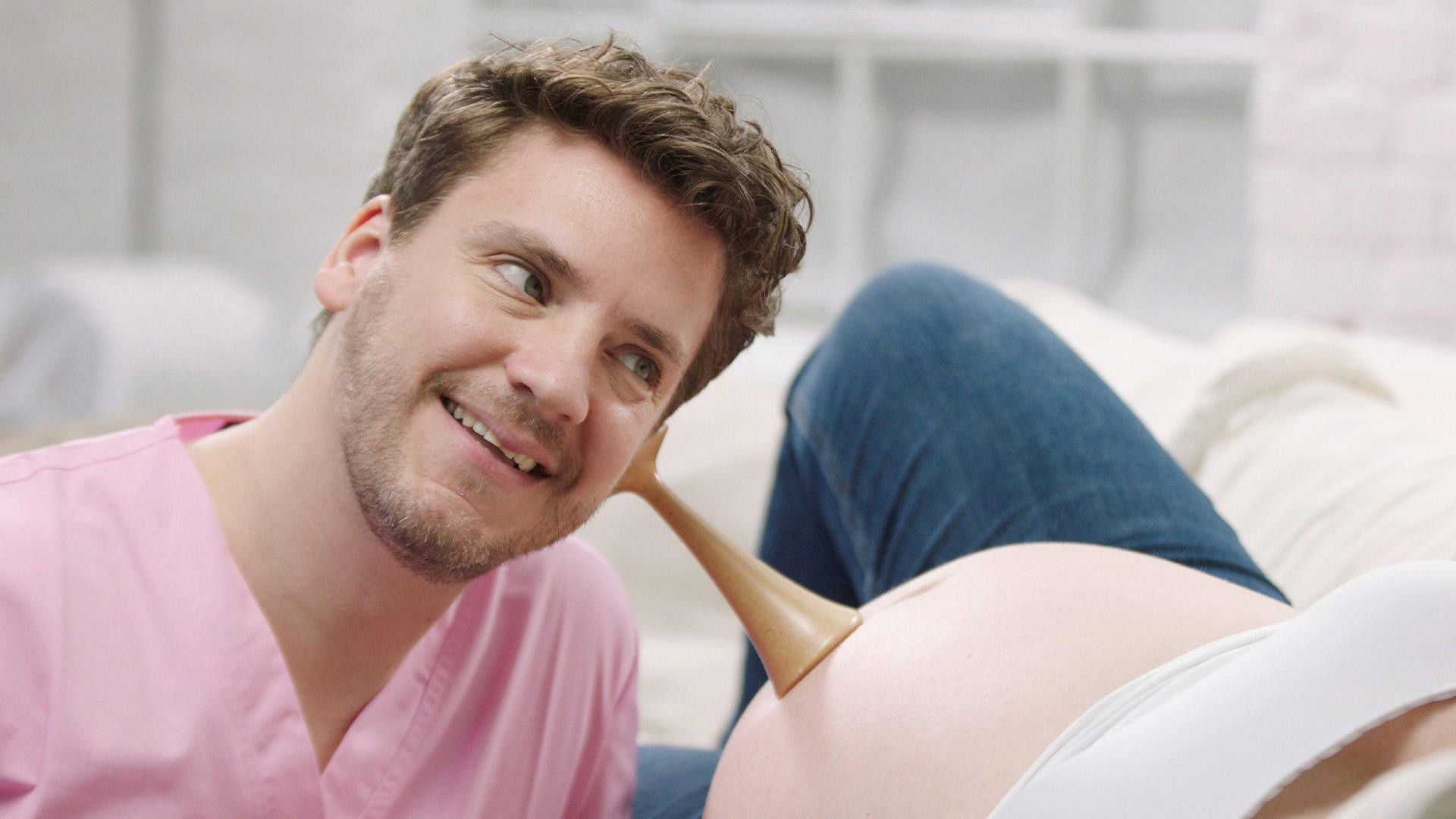 Backdrop for Ralf, die Hebamme - Ich bringe ein Kind zur Welt!