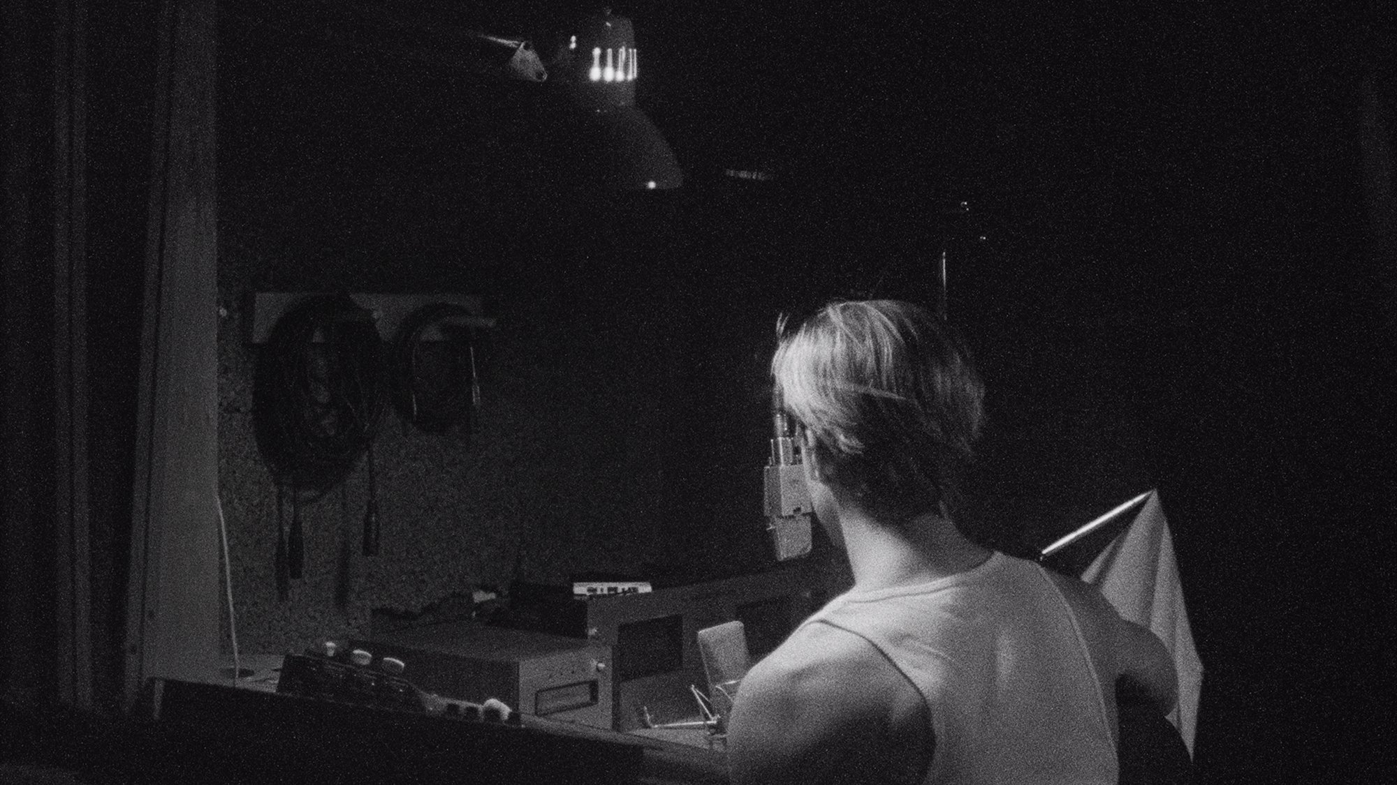 Backdrop for I Thought the World of You