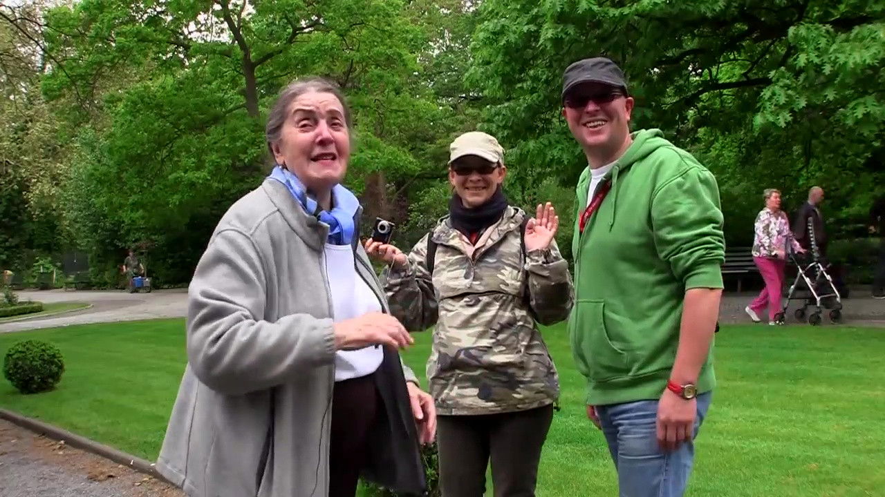 Backdrop for A Lady From Europe is Coming