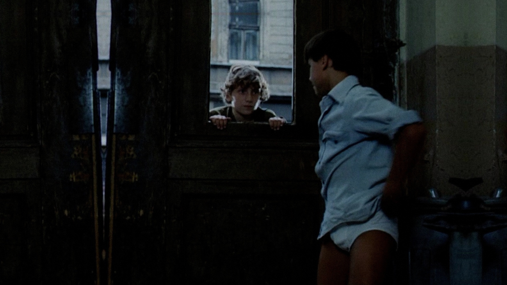 Backdrop for Where the Early Bird Catches the Worm