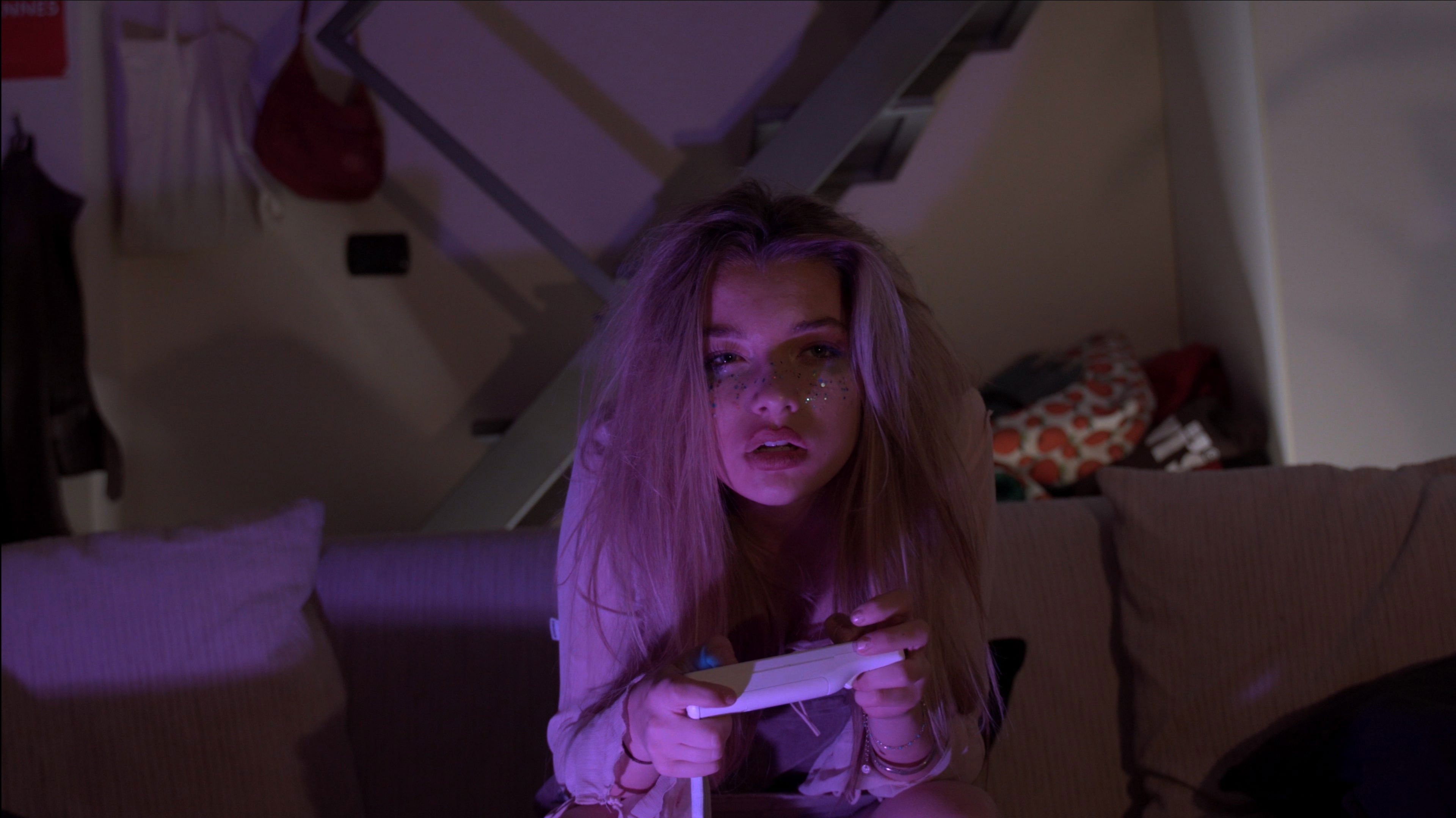 Backdrop for Complètement Cintré