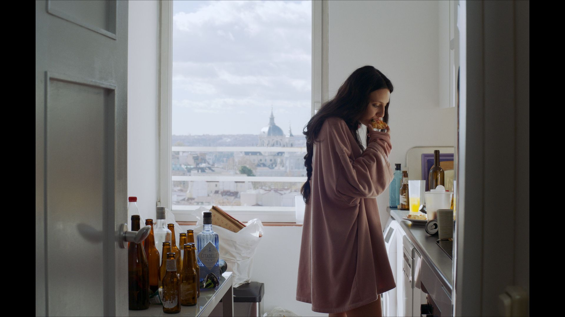 Backdrop for Cleo Is Coming Over Tonight