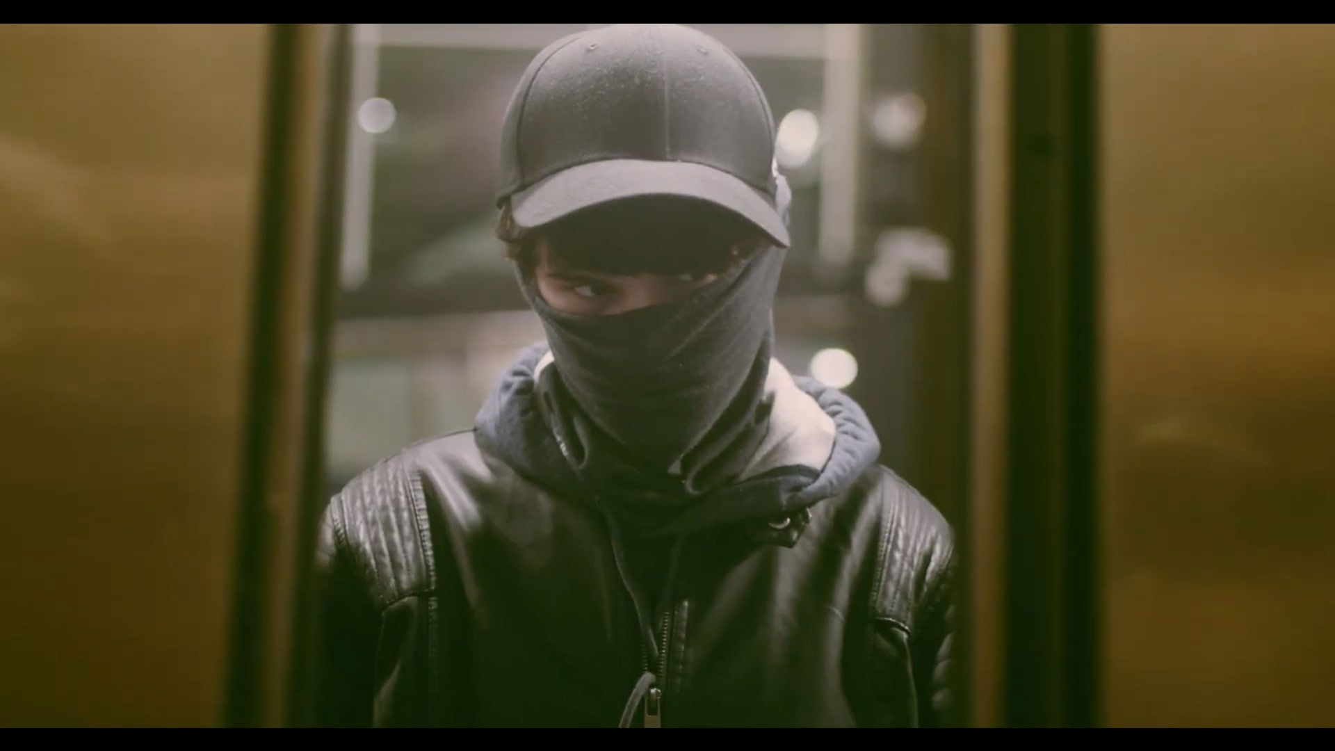 Backdrop for Pursuit