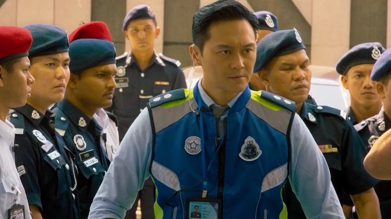 Backdrop for The Leakers