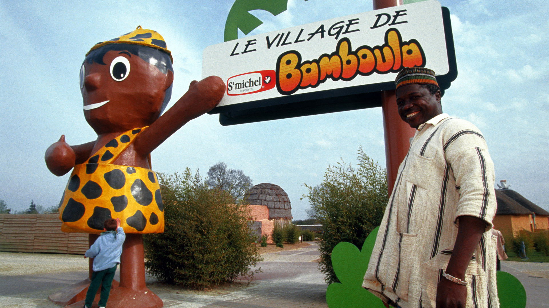Backdrop for Le Village De Bamboula