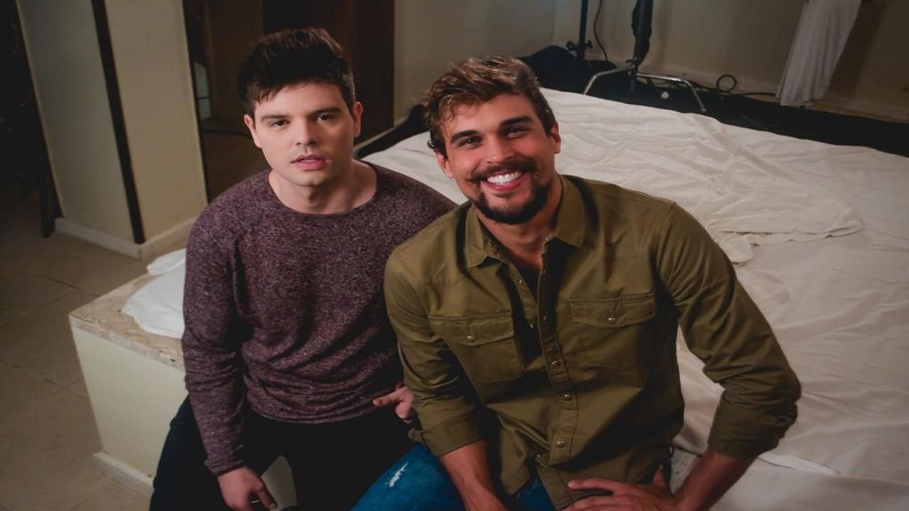 Backdrop for Resistir para Recomeçar