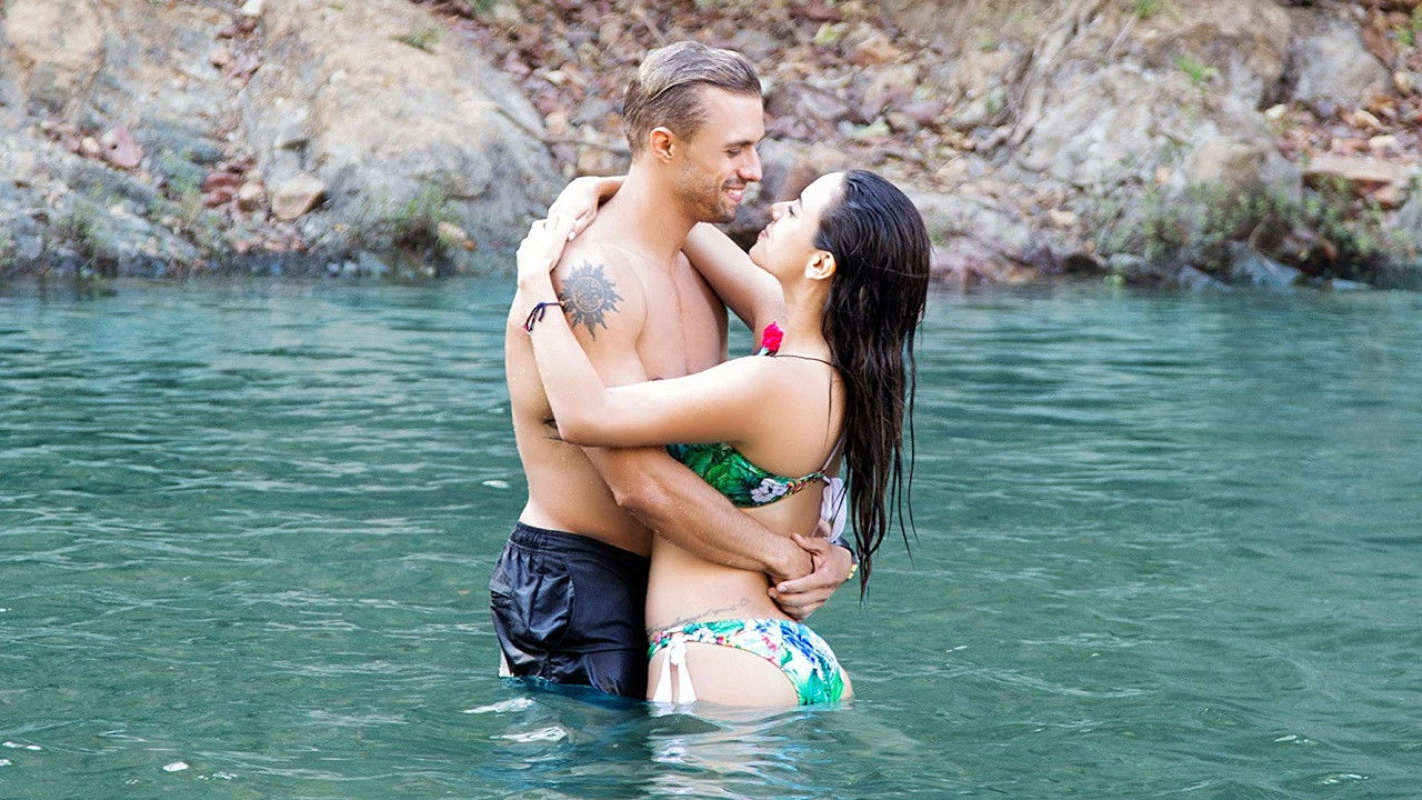 Backdrop for Donaire y Esplendor