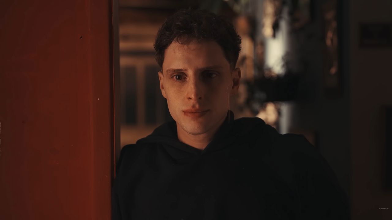 Backdrop for Começo Do Caos