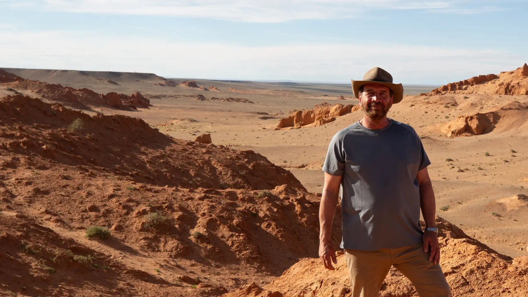 Backdrop for Into the Gobi Desert with Nick Knowles