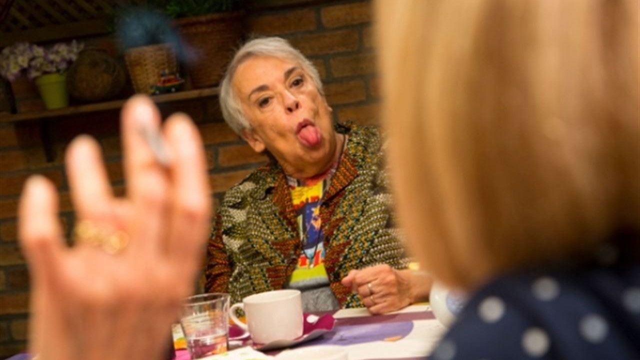 Backdrop for Cola, Colita, Colassa (Oda a Barcelona)