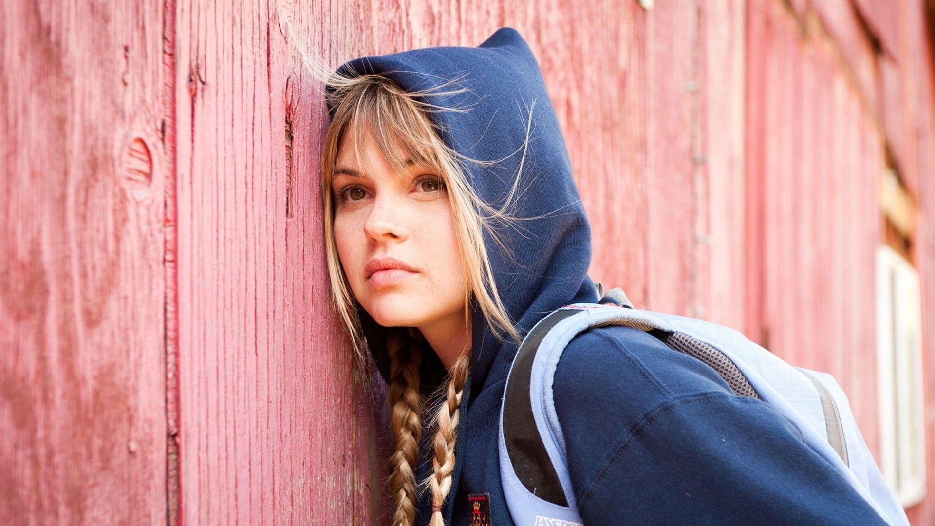 Backdrop for Beautiful Wave