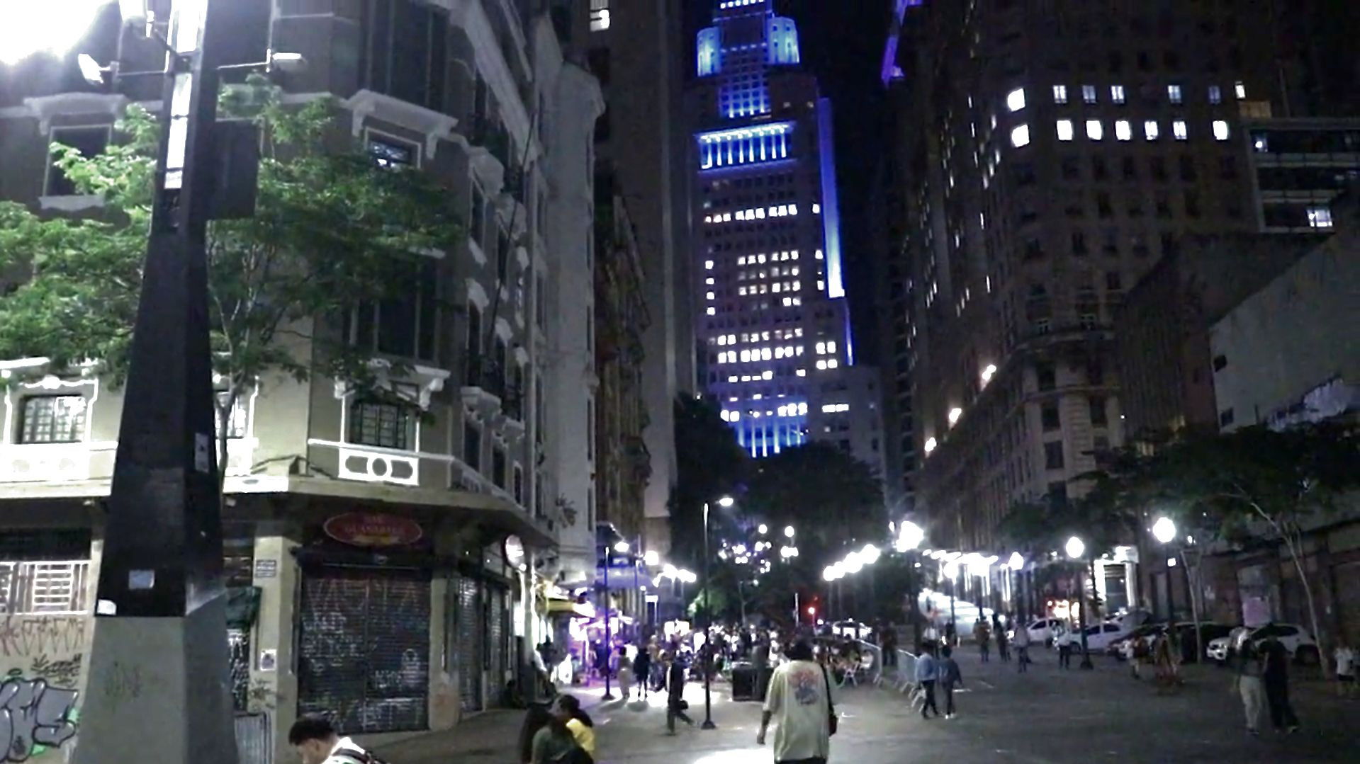 Backdrop for Conexões da Noite: Moda e Subcultura Paulistana