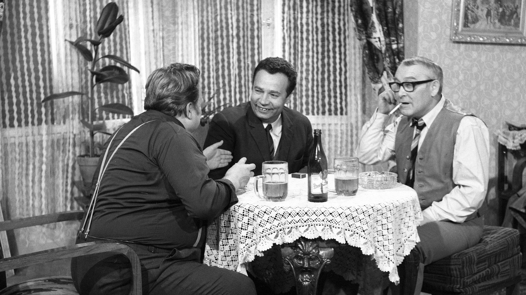 Backdrop for Mariáš