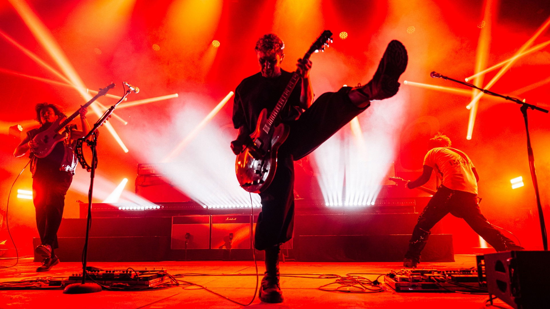 Backdrop for Last Train - Les Eurockéennes de Belfort 2025