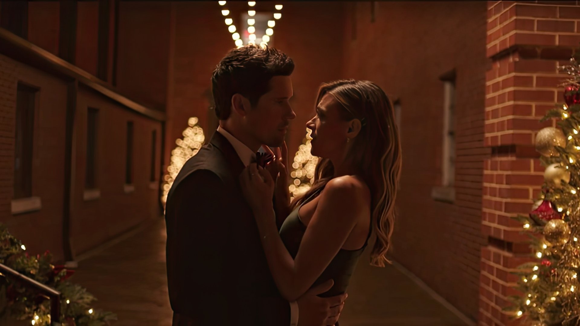 Backdrop for Karen Kingsbury's The Christmas Ring