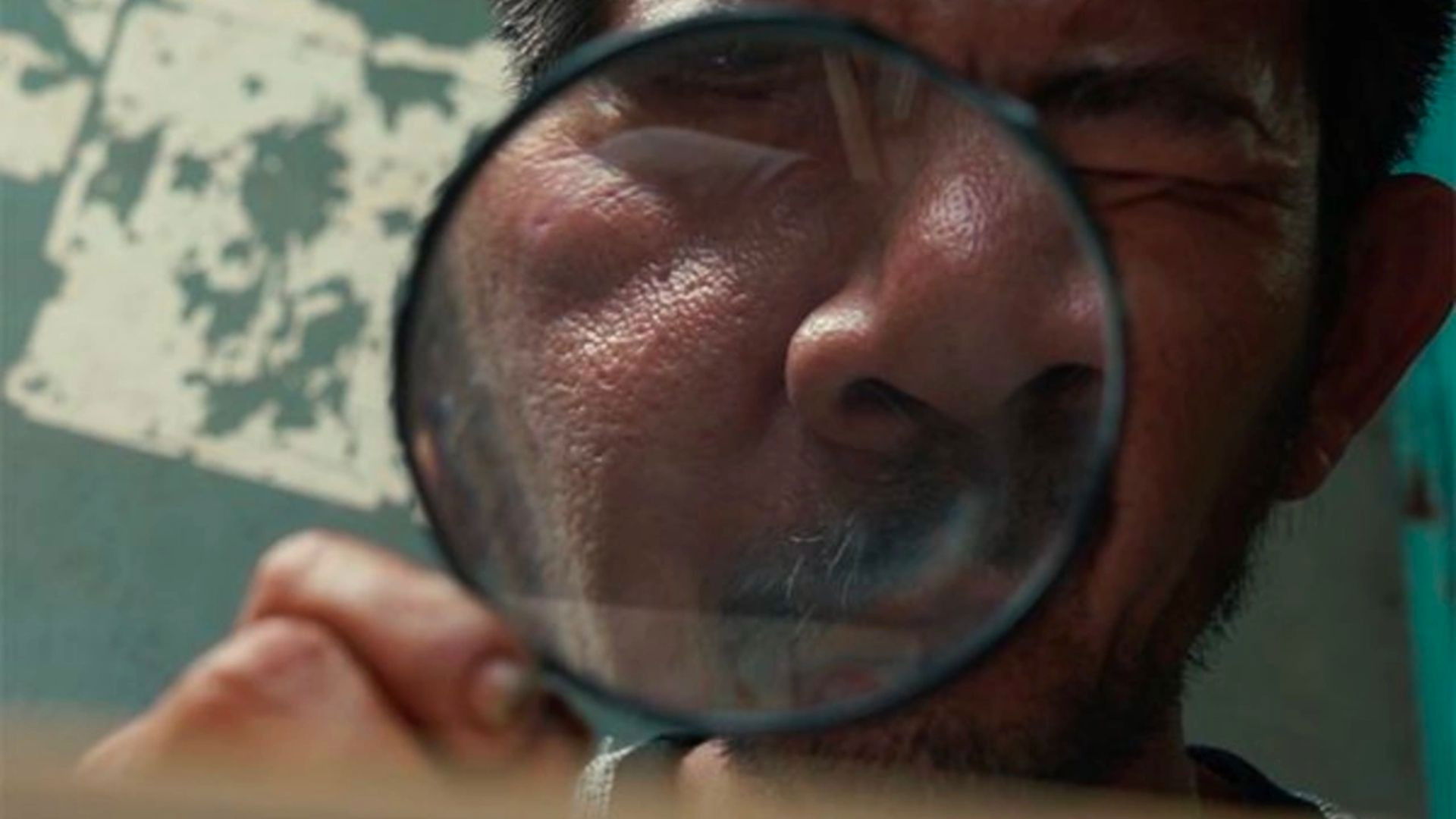 Backdrop for Dluwang: the Past from the Trash