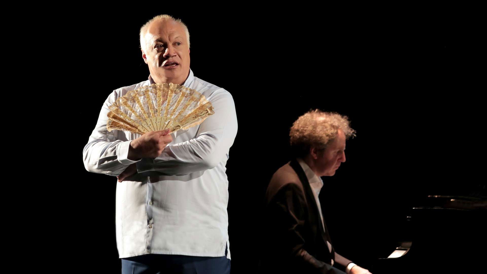 Backdrop for Madame Pylinska et le secret de Chopin